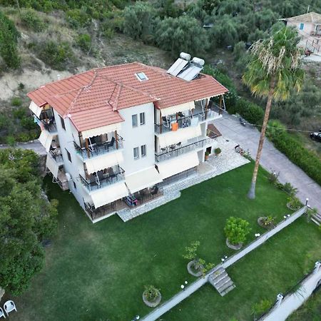 Aggeliki Apartments Никиана Экстерьер фото