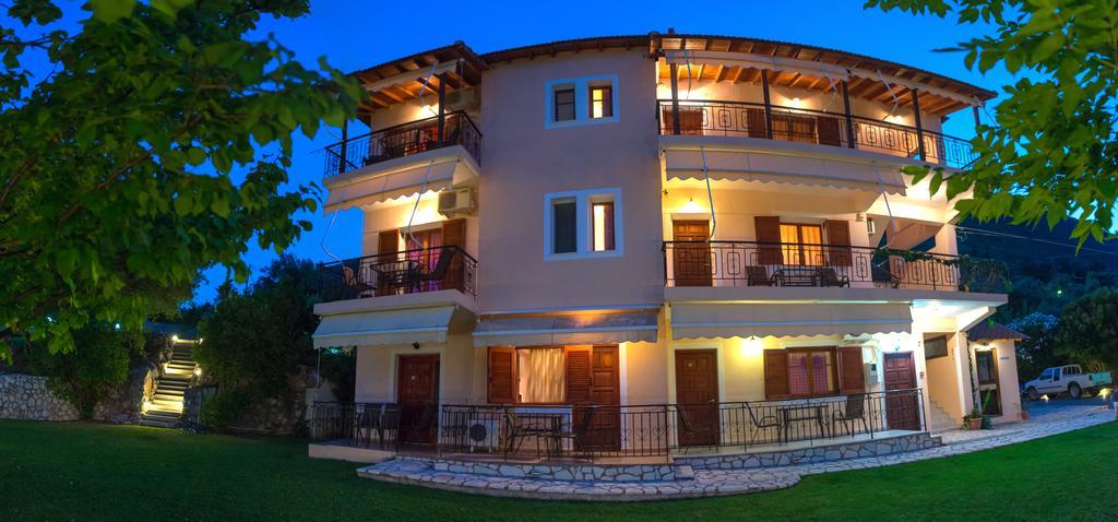 Aggeliki Apartments Никиана Экстерьер фото